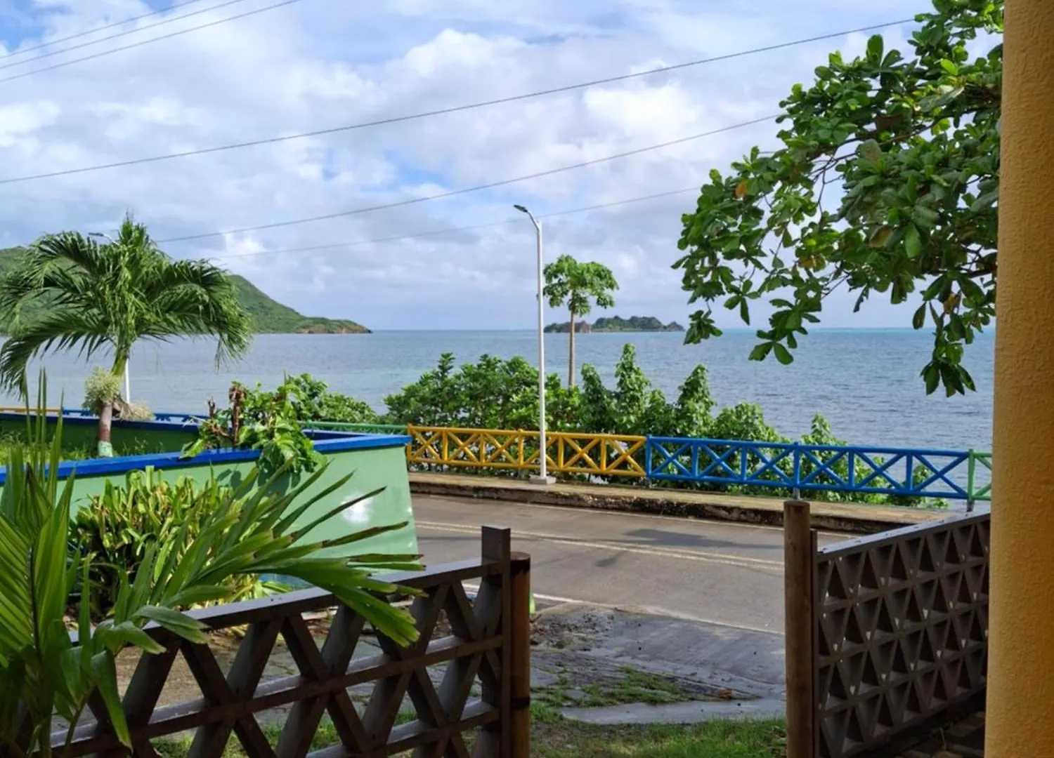 Bahia Rocky Point Apartment 0*,  Colombia